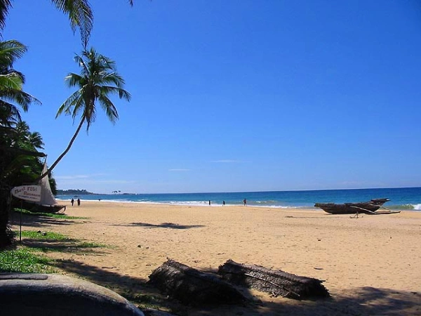 hikkaduwa-beach