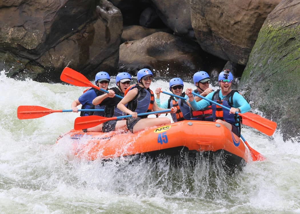 water-rafting-Kitulgala