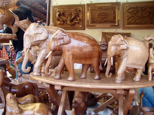 Wood Carving Factory